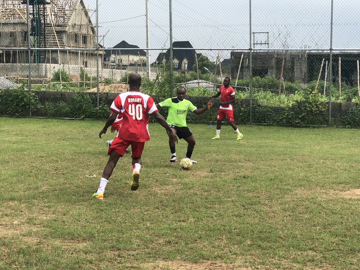 FC_CGS's tweet photo. MatchDay live
CGS VS LUGBE ALL STARS
#MATCHDAY #citygateabuja https://t.co/P7UQpvXhPb