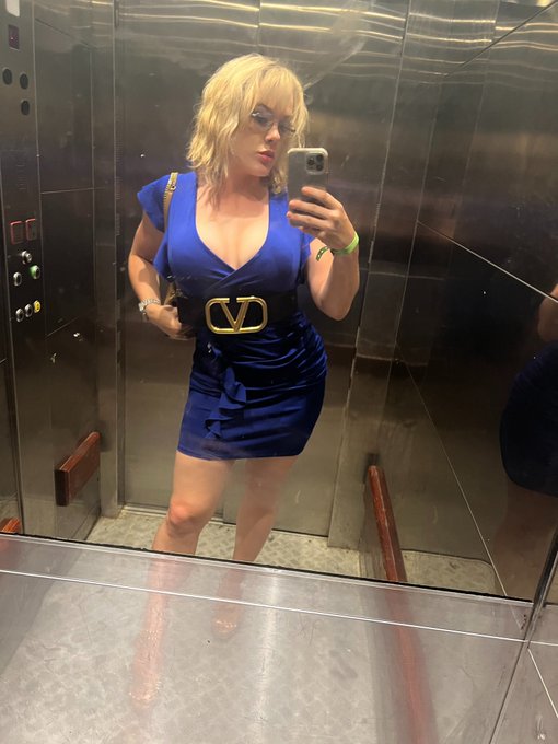 Presenting the Yummy Mummy.. https://t.co/Pd2ThiooAy