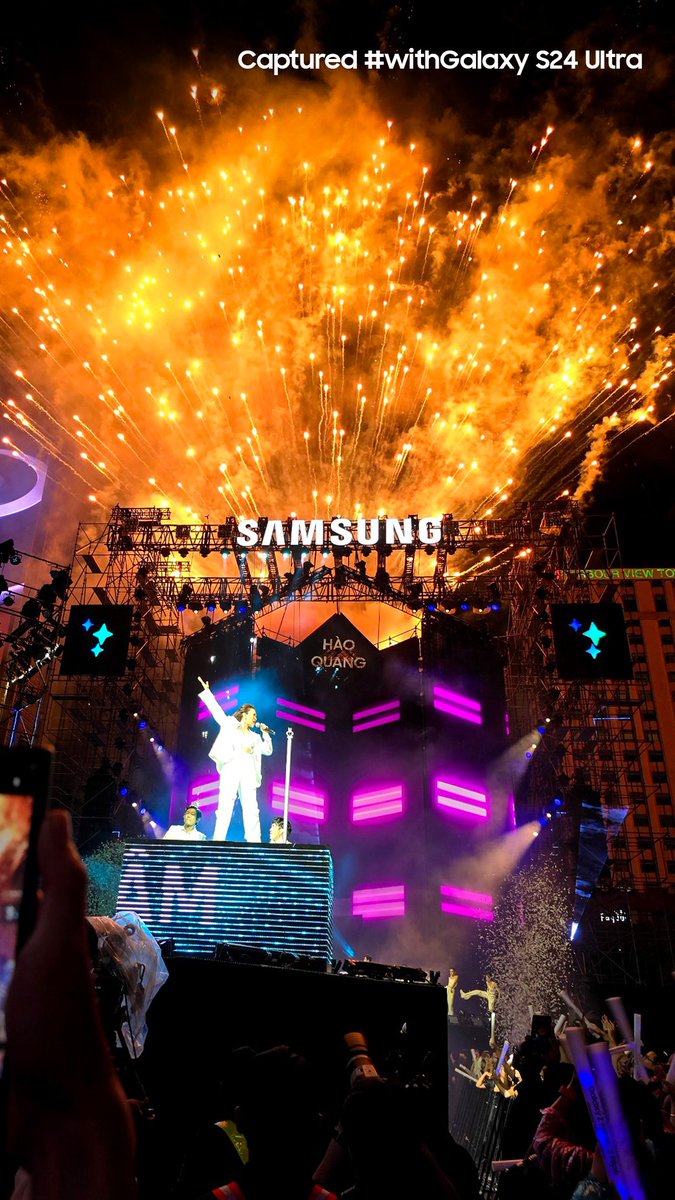 AlucardTepes09's tweet image. Thank you, Samsung, and all Comic One members, for this incredible opportunity. Stay tuned for more updates!

#ComicOne #OnePhoneWeb3 #SamsungConcert #VIPExperience