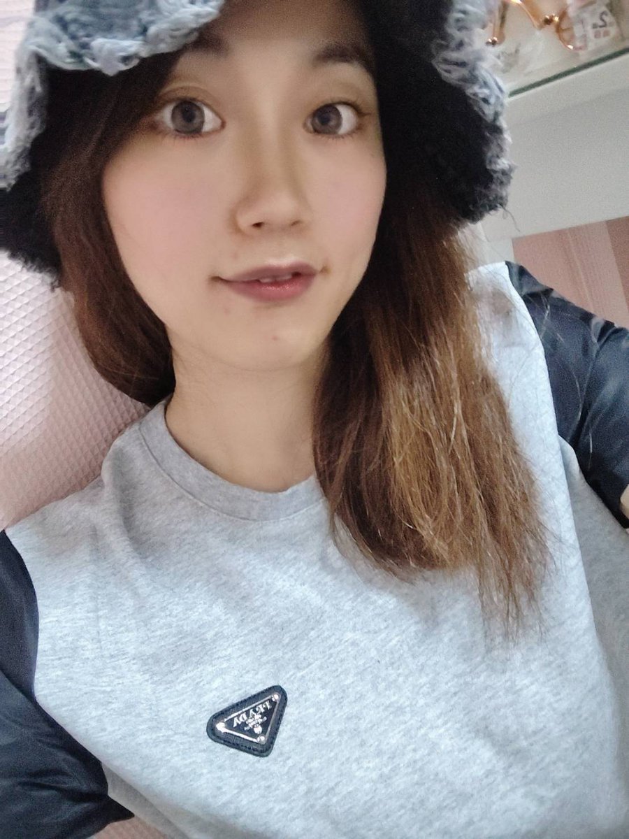 Miko_miko1990's tweet image. 《好きなことから
責任果たしていく》と

その先に待ってる
今後ぶち当たるであろう
嫌いなことでも
責任を果たせるようになってくる

自分が興味のあるものに
触れてな

好きなもの1つ見つけられたなら
それに【責任感】を覚えて
次にそれを果たすことになる

《好きから手を出すこと》

個人的意見