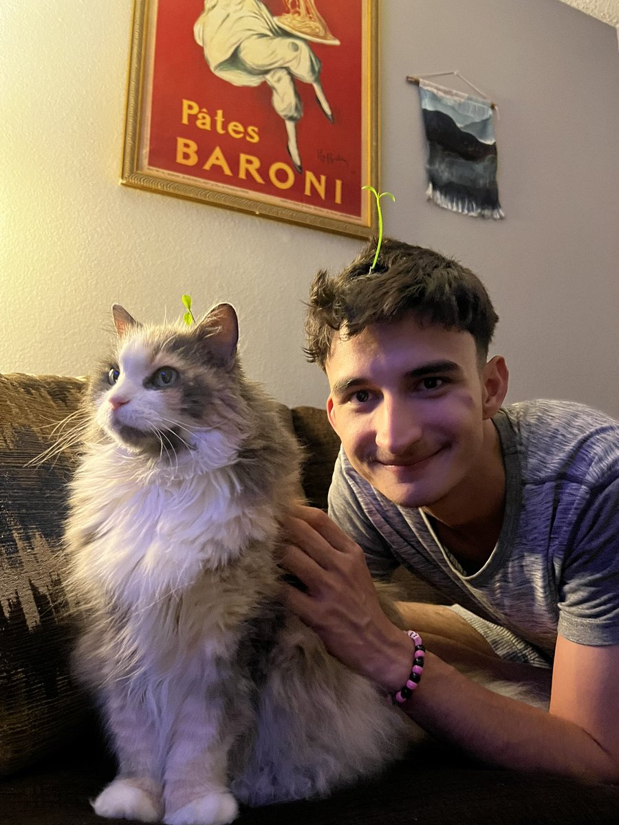 louserlex's tweet photo. hes so cool https://t.co/uuTHuhfvLz