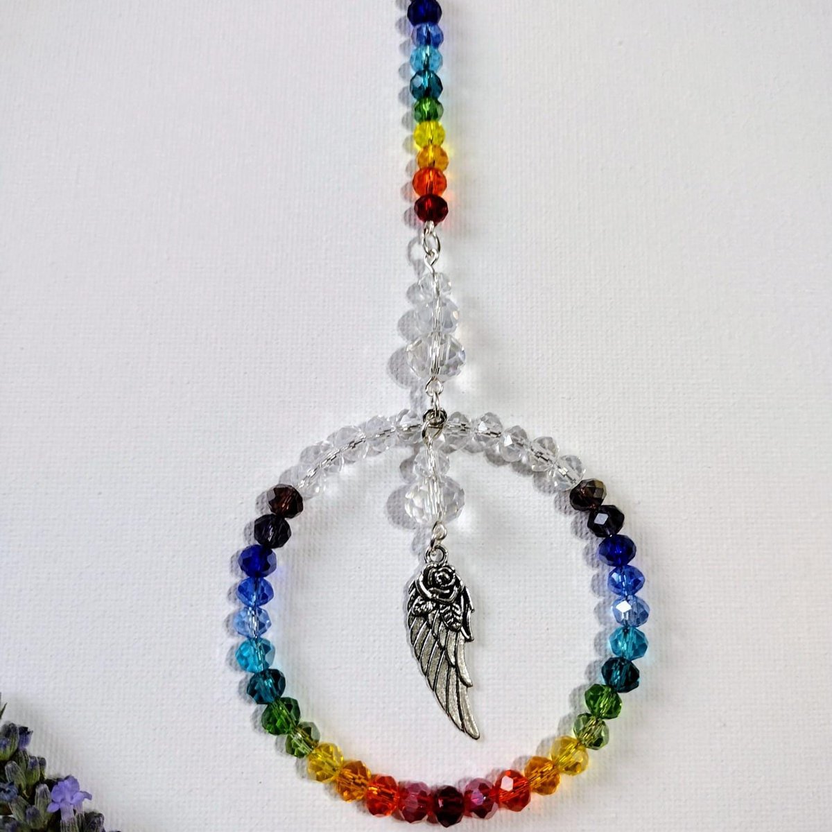ShorelineStudi3's tweet photo. Handmade faceted crystal rainbow suncatcher
https://t.co/g8sNuyQQh9
#Suncatcher #Rainbowsuncatcher #Rainbow #AngelsWing #treedecorations #Mhhsbd #CraftBizParty https://t.co/5BLYBF8YUT