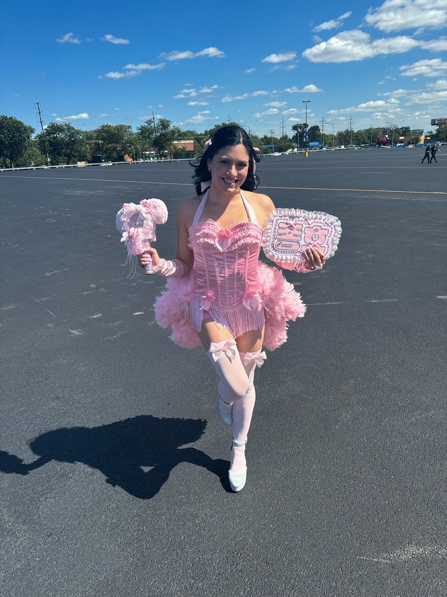 igatekeephj's tweet image. jonghos biggest fan is ready!!!💗🎀
#ATEEZinChicago #ATEEZinRosemont