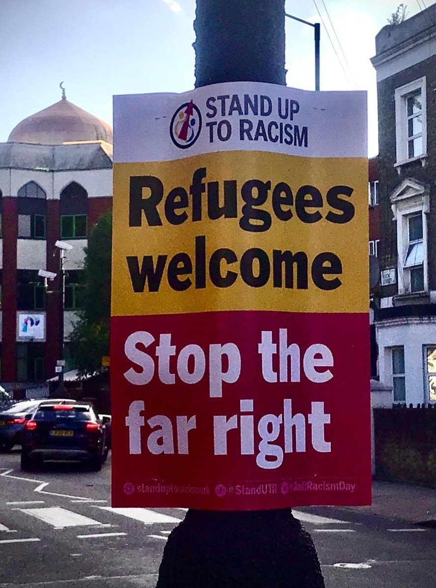 Slothman1Rejoin's tweet photo. A moment of #REFLECTION saw a mono word #Repost by #Musk of #dailyhate @dailymailonline Problem not just the #FarRight but the #institutionalRight Mostly foreign own #UK #media that have fanned this shit for years like #Brexit #FarageRiots #RefugeesWelcome https://t.co/zCC10ReWTx