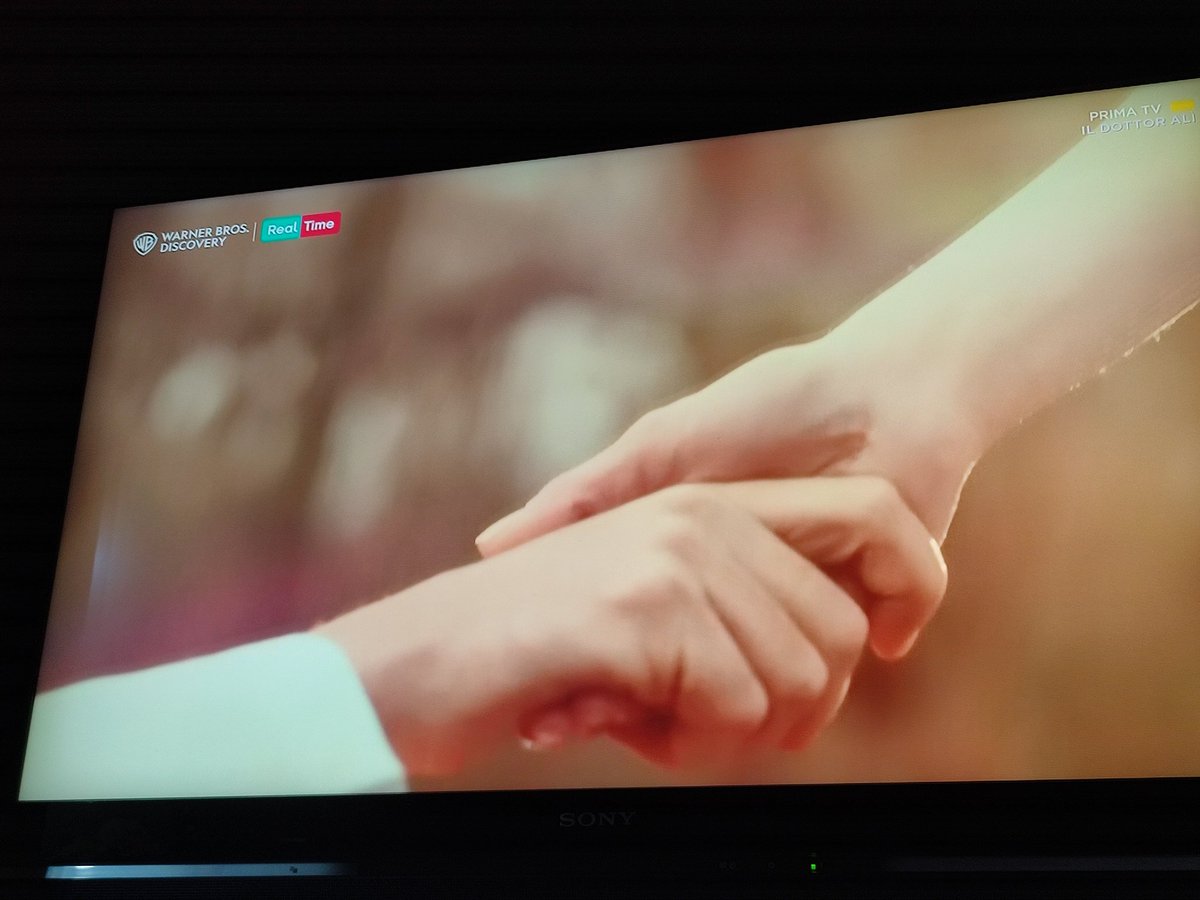 Nate_8816's tweet photo. Disclaimer
Dopo questa scena, Alì e Nazli si riconciliano finalmente
#AlNaz #AlFer #FerNaz #IlDottorAli https://t.co/dzdtWiCp28