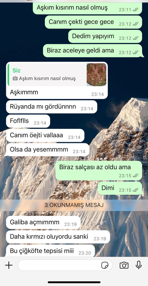 nazliusx's tweet photo. @ardiyeturan ÇİĞKÖFTE TEPSİSİ Mİ BU sjanckakcl https://t.co/CNFXbZSA8g
