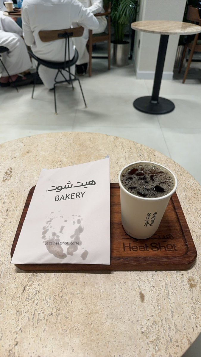 Q2illi's tweet photo. ضحايا المعارك موت شعب وخراب أوطان 
وضحايا الهوى . . لا عاشوا أهله . . ولا ماتوا https://t.co/xdMYCyDpHs