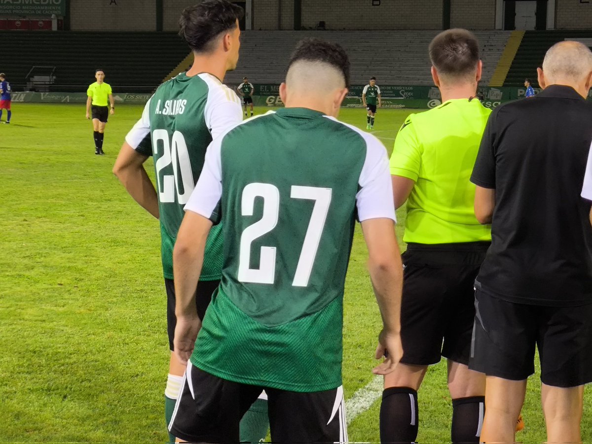 Hoy en el partido del <a href="/CPCacerenoSAD/">CP Cacereño</a>  ha debutado en casa 
Iker Bidaurrazaga