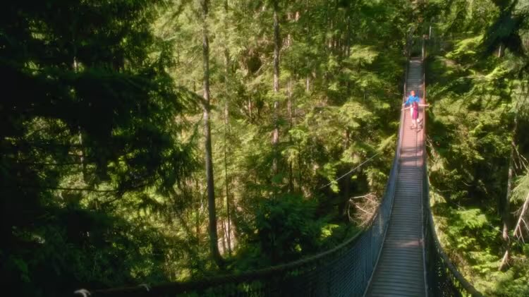 olivia rodrigo went to the bridge that part of descendants 1 was filmed on!!