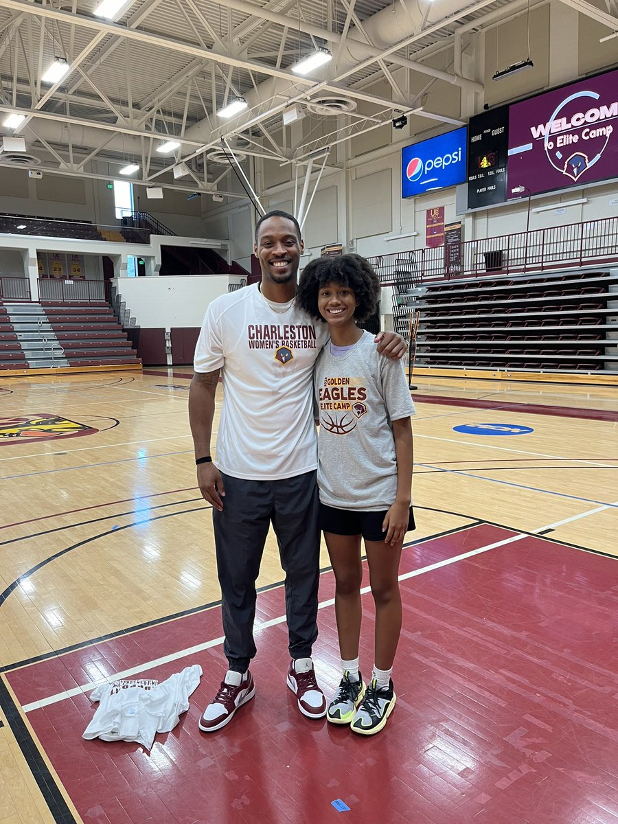 Siya Smith (@siyasmith_10) on Twitter photo I had a great time at <a href="/ucwv_wbb/">UC Women's Basketball</a>’s elite camp! It was an amazing experience! <a href="/yalkno_bubbs/">Bubby Johnson</a> I had a great time at <a href="/ucwv_wbb/">UC Women's Basketball</a>’s elite camp! It was an amazing experience! <a href="/yalkno_bubbs/">Bubby Johnson</a>