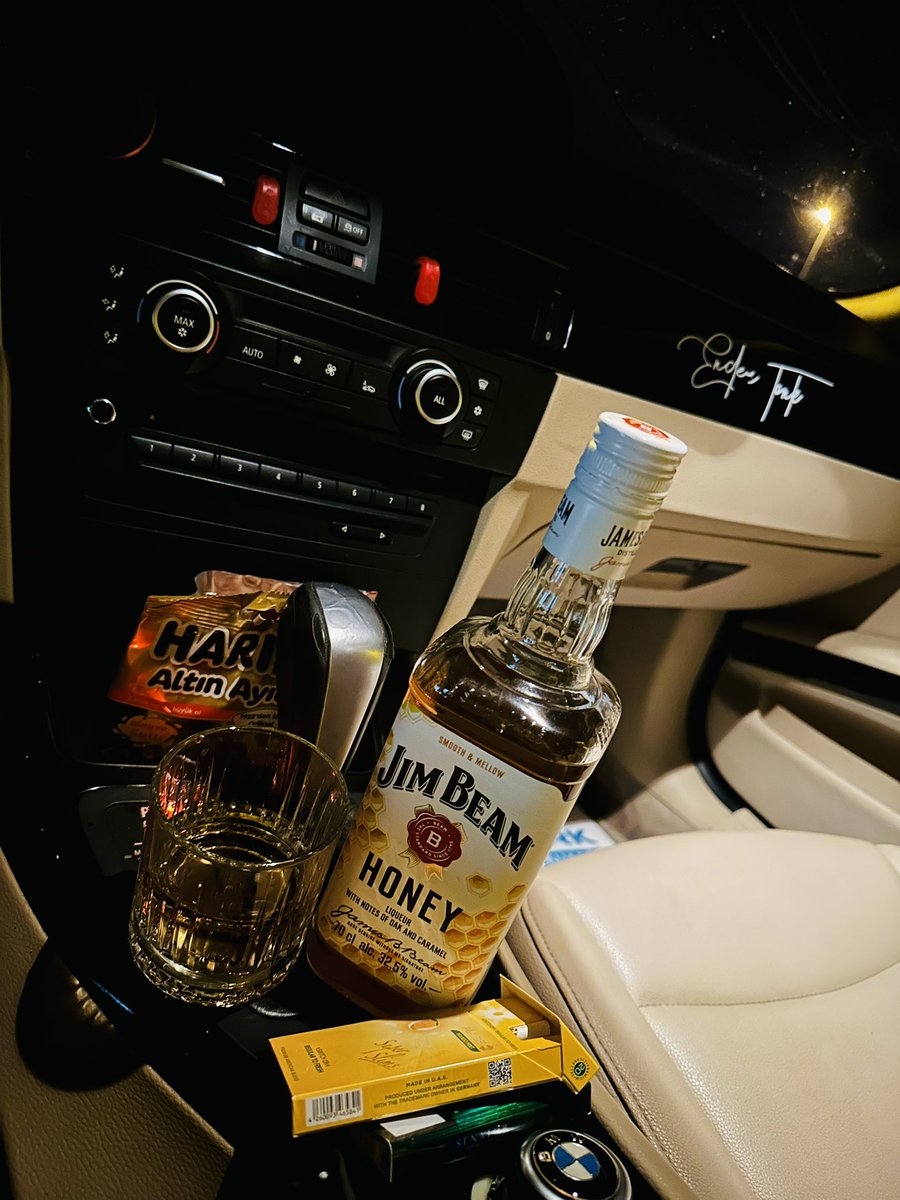 tonkender's tweet photo. 🥃 https://t.co/58GDB7heG2