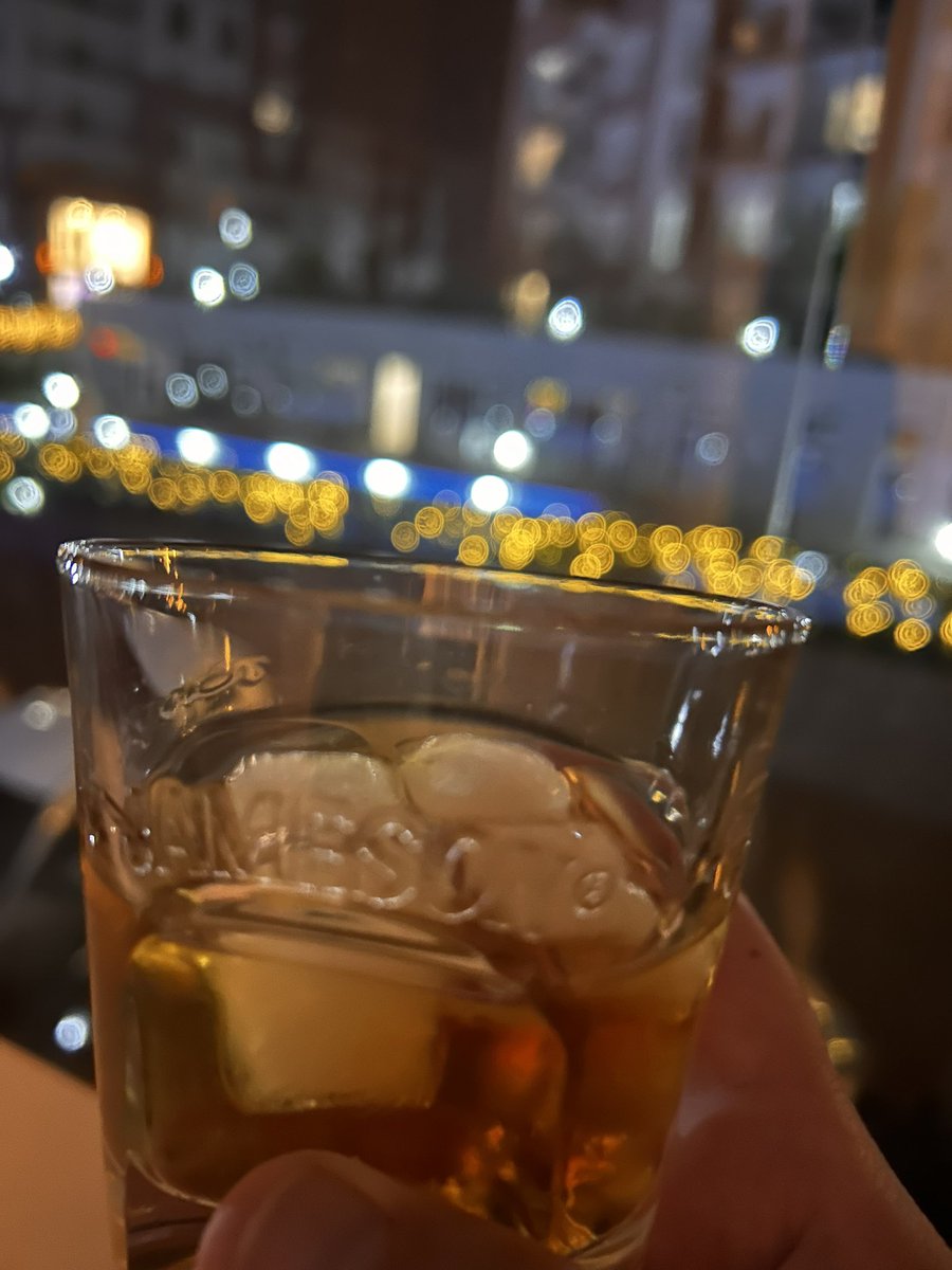 #KutsalCumartesi Serefinize arkadaslar 🥃 çift arkadaslarin davetine iştirak edebilirim. #izmir #cuckoldçiftler