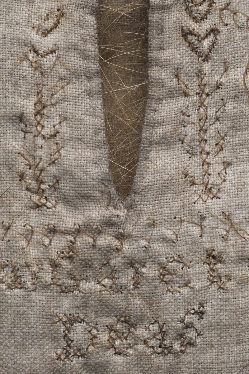 When I went to Glasgow last week @rpzquinton kindly showed me a very poignant object in <a href="/GlasgowMuseums/">Glasgow Museums</a>’ collection which I can’t stop thinking about. It’s a tiny pocket embroidered in hair by Margaret Deas in Glasgow’s Duke Street Prison in 1851. She embroidered “forGet Me not”
