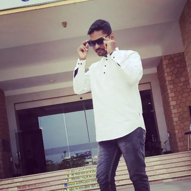 DjSharma0761's tweet photo. #NewProfilePic https://t.co/jorw7CX91C
