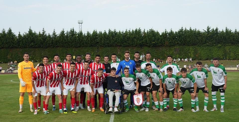 Velarde C.F. (@velarde_cf) on Twitter photo Antes del inicio del partido ambos equipos posaron y trasladaron su cariño a Alejandro Manrique, ¡Estamos contigo, <a href="/manrique234/">Manrique</a> ! 💪💚 Antes del inicio del partido ambos equipos posaron y trasladaron su cariño a Alejandro Manrique, ¡Estamos contigo, <a href="/manrique234/">Manrique</a> ! 💪💚