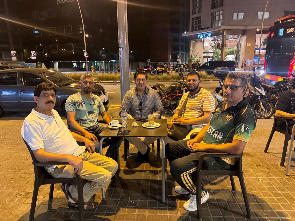 SpainIpof's tweet image. صدر  استحکام پاکستان اوورسیز فورم شہزادہ عثمان طاہر ۔ سے رہنما  استحکام  پاکستان اوورسیز فورم سپین حاجی شیر خان ۔ 
رہنما  استحکام  پاکستان اوورسیز فورم سپین۔ راجہ محمد رفیق 
رہنما  استحکام  پاکستان اوورسیز فورم سپین۔ اکمل بٹ کی ملاقات
#SMTvGlobal #overseaspakistanies #ipof