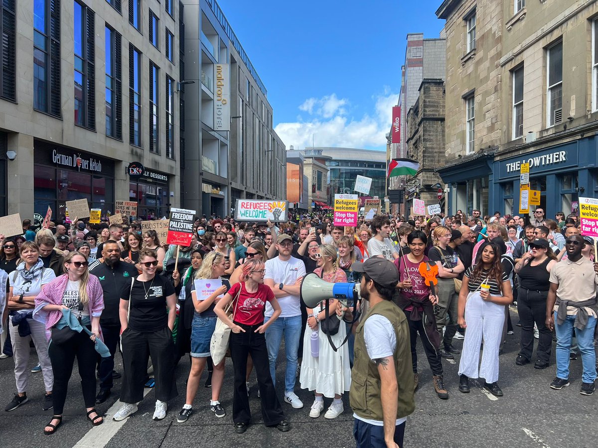 GeordieSultan's tweet photo. Dear Master Race,

Thank you for uniting our beautiful city once again. 

Yours truly 

The people of Newcastle https://t.co/WOyHC0o4qO