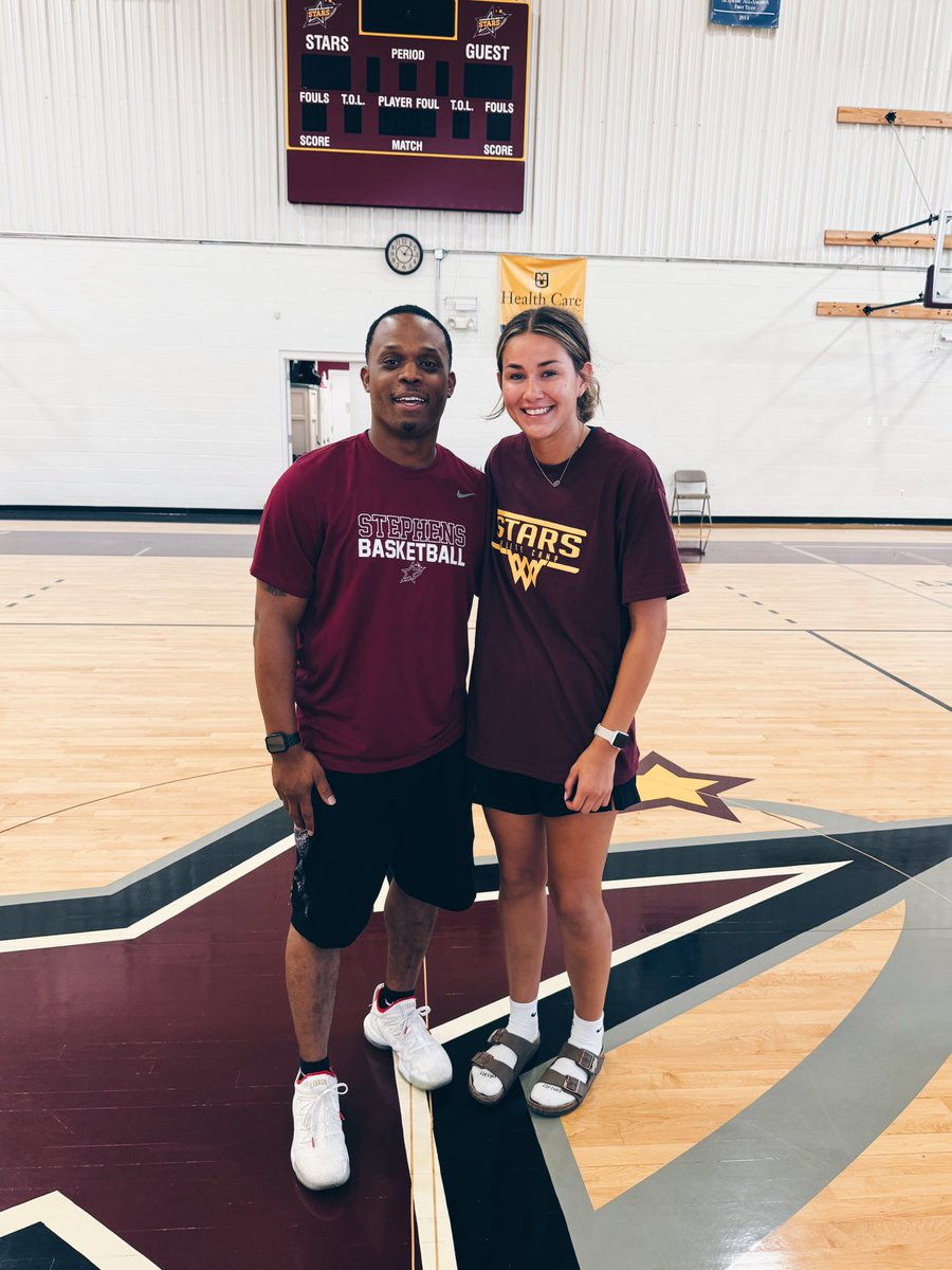 Cadence Meyer (@meyer_cadence) on Twitter photo Last elite camp before senior season starts! Thank you Coach Bell for a great camp. It’s always a good day when you’re playing basketball! @AnreBell111 <a href="/Stephens_BB/">Stephens College Basketball</a> ⭐️⭐️⭐️ Last elite camp before senior season starts! Thank you Coach Bell for a great camp. It’s always a good day when you’re playing basketball! @AnreBell111 <a href="/Stephens_BB/">Stephens College Basketball</a> ⭐️⭐️⭐️
