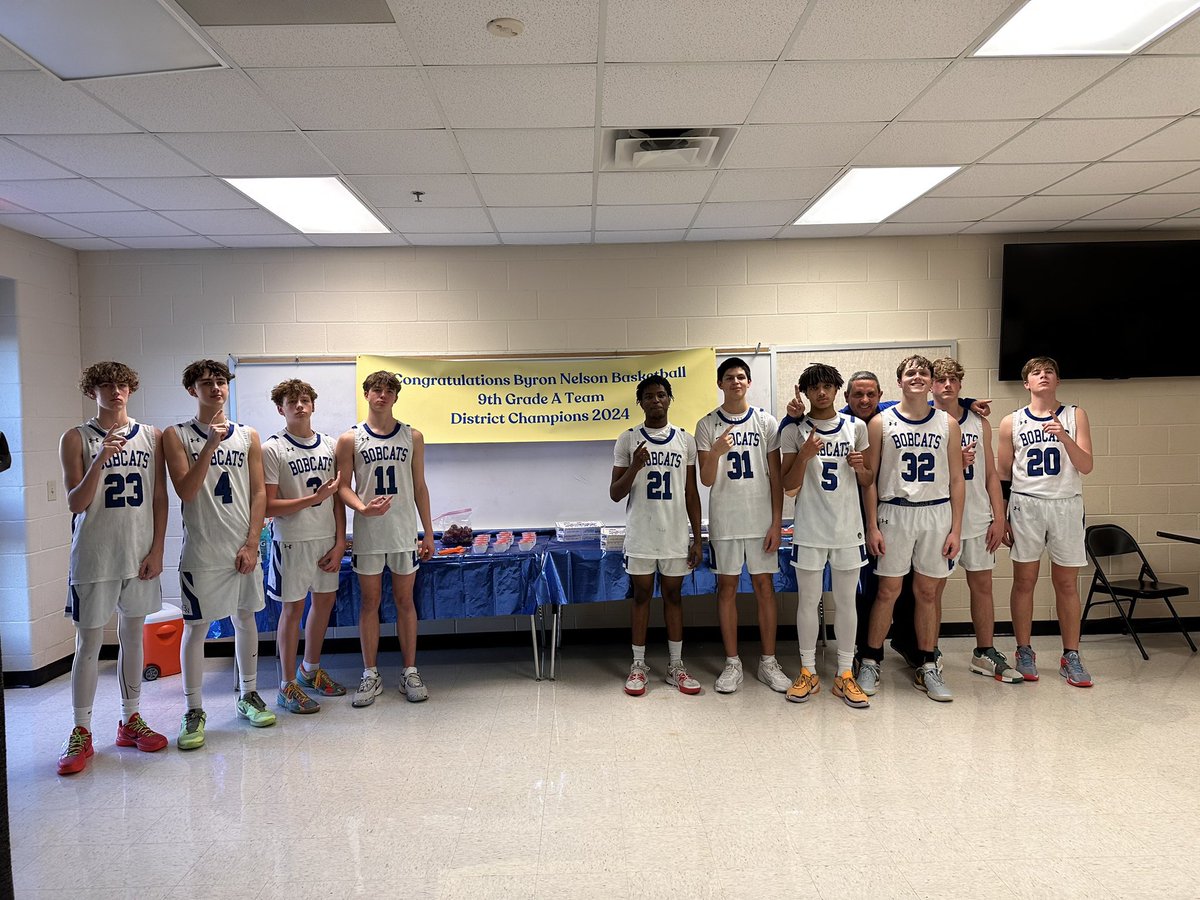 GreysonDHughes's tweet photo. Catching up on some old athletic posts. From Feb ‘24 earlier this year: 9th Grade A Team - District Champs! 11-1 https://t.co/dFvfg6qwxa