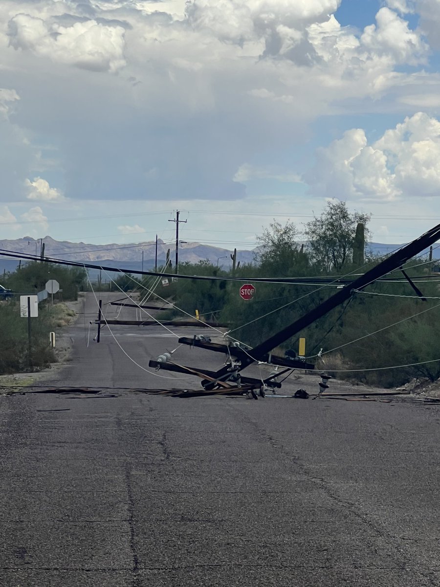 APS_Rich's tweet photo. Lots of damage from severe weather in Ajo. Please stay away from downed lines. We are assessing damage &amp; will begin to isolate damage and restore as many @apsFYI customers as possible. 
📸: @ajofire &amp; @PimaSheriff https://t.co/5fn3SK8UfJ