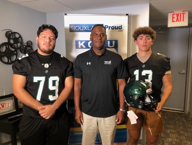 Big thanks to <a href="/WHS_SCCSD/">West High School | Sioux City, IA</a> for stopping by our first-ever <a href="/SportsZoneKCAU9/">KCAU 9 SportsZone</a> / @metrosportstv High School Football Media Day! <a href="/SiouxCityCSD/">Sioux City Community School District</a>