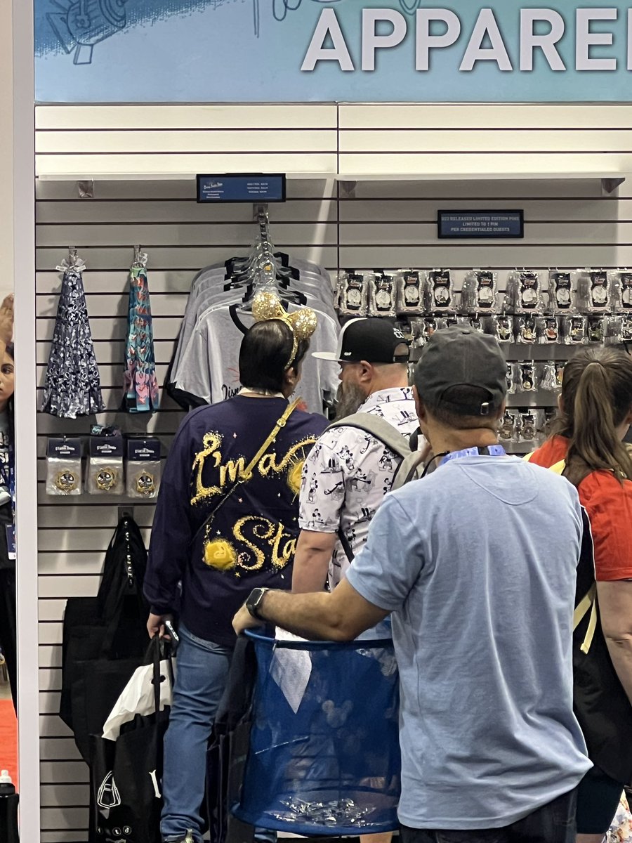 #d23 #DisneyStudioStoreHollywood