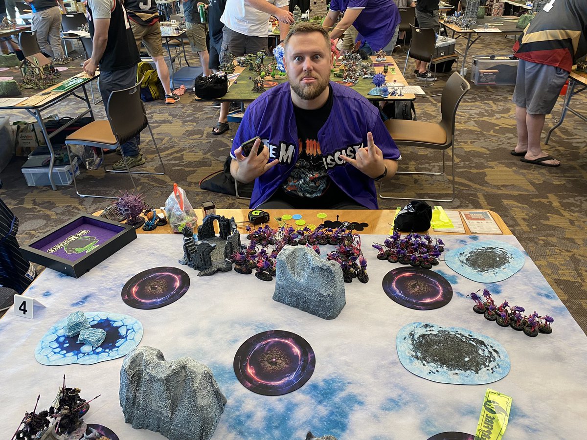 MegaBoss Gabe tweet media