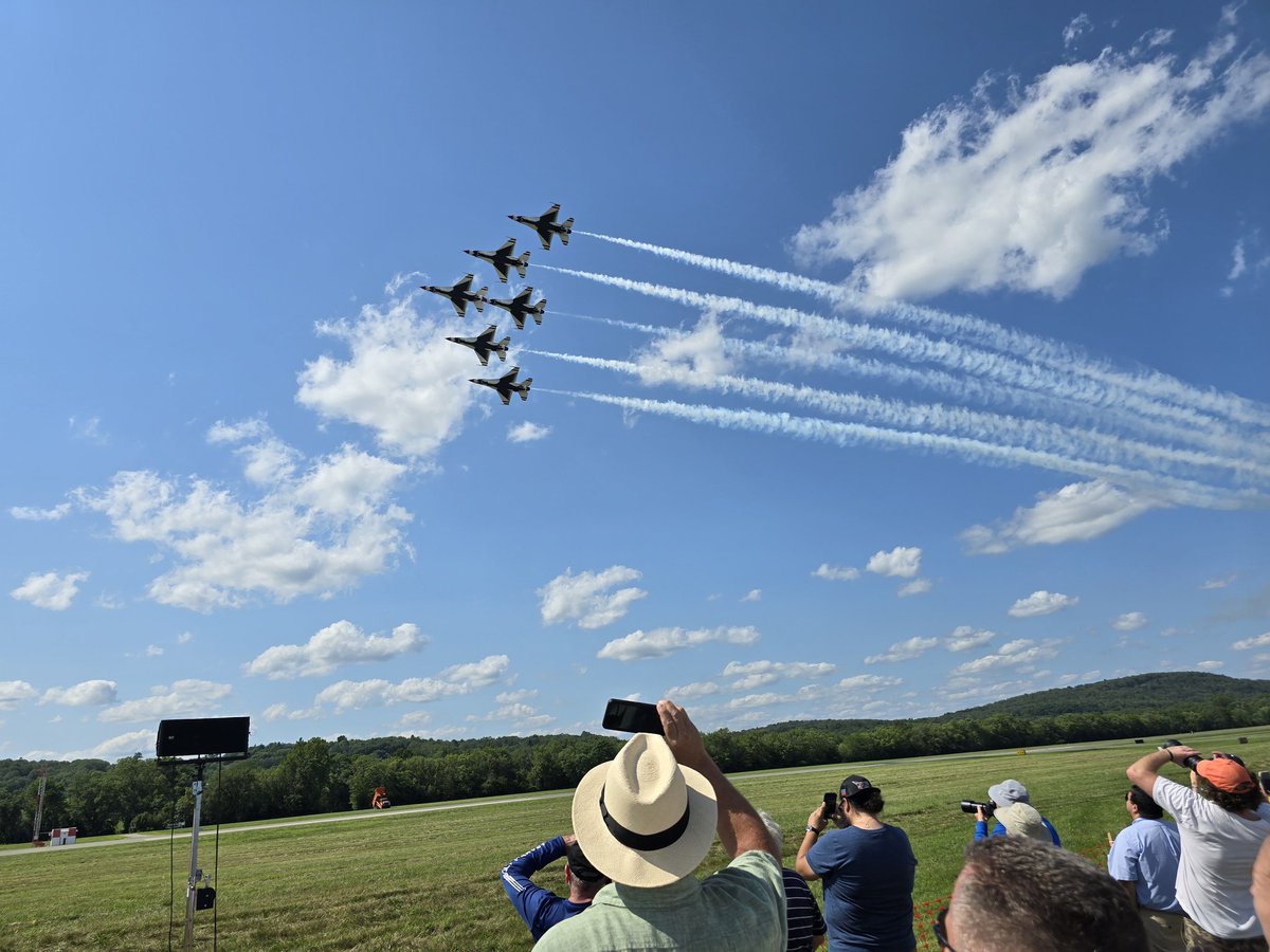 No zoom. NY Airshow in Montgomery,  NY is such a great venue.