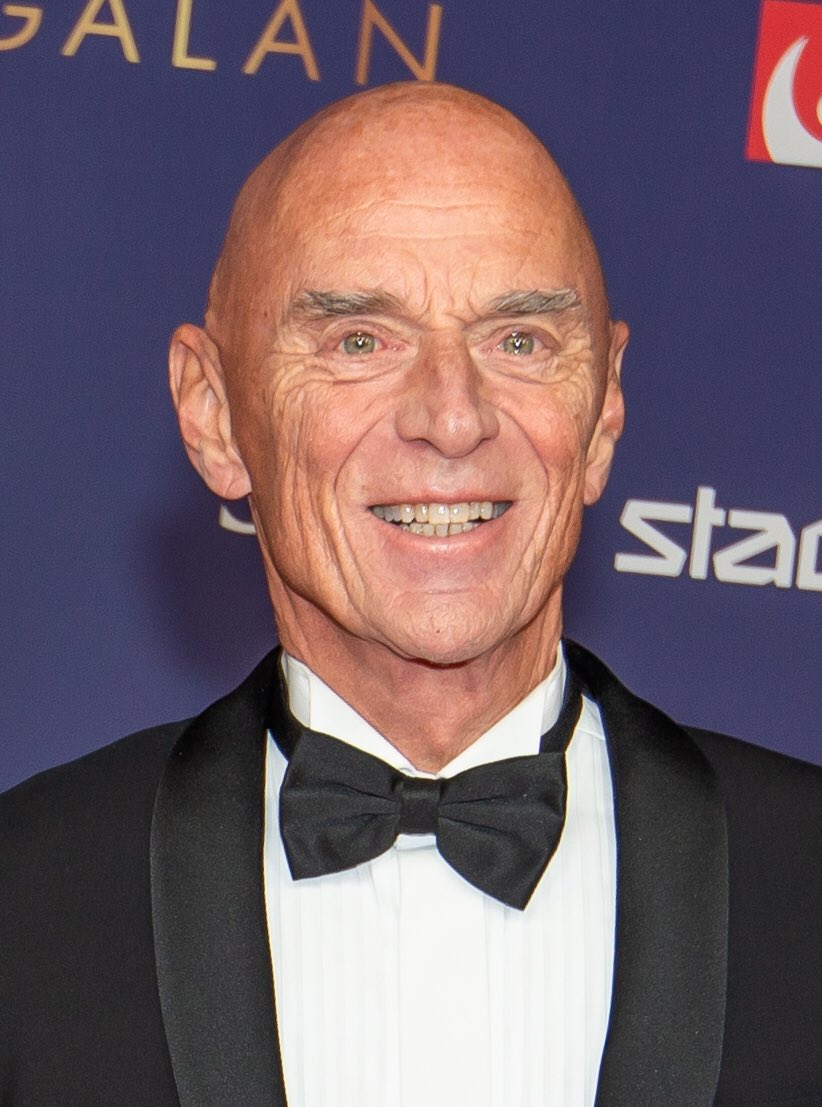 Standardfel's tweet image. 