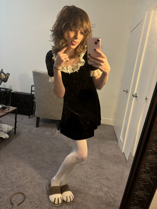 Watch Puppy Bella 💕NSFW 💞 (top 7%)'s leaked NSFW photo on TwXstars