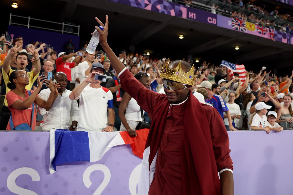 WorldAthletics's tweet photo. Mutaz Barshim appreciation post 🙌

2012 🥈 
2016 🥈 
2021 🥇 
2024 🥉 

He's the first athlete in history to win 4 Olympic high jump medals ‼️

#Paris2024 #Olympics https://t.co/K7DAokkG46