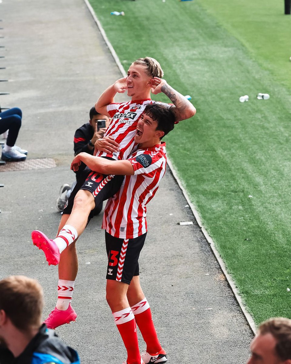Great start to the campaign from the boys in 🏴󠁧󠁢󠁷󠁬󠁳󠁿

Thank you travelling fans!!!!❤️⚪️