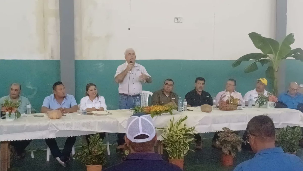 Rolinarest's tweet image. Bocas del Toro: Sobre el trasiego ilegal de plátano, se planteó la utilización de la georreferenciación, que serviría para ubicar y registrar las fincas productivas, además pedimos reforzar la vigilancia con patrullaje por las márgenes del río Sixaola.