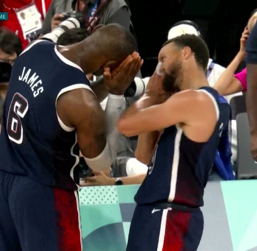 LakersEmpire's tweet image. Will go down in the history books