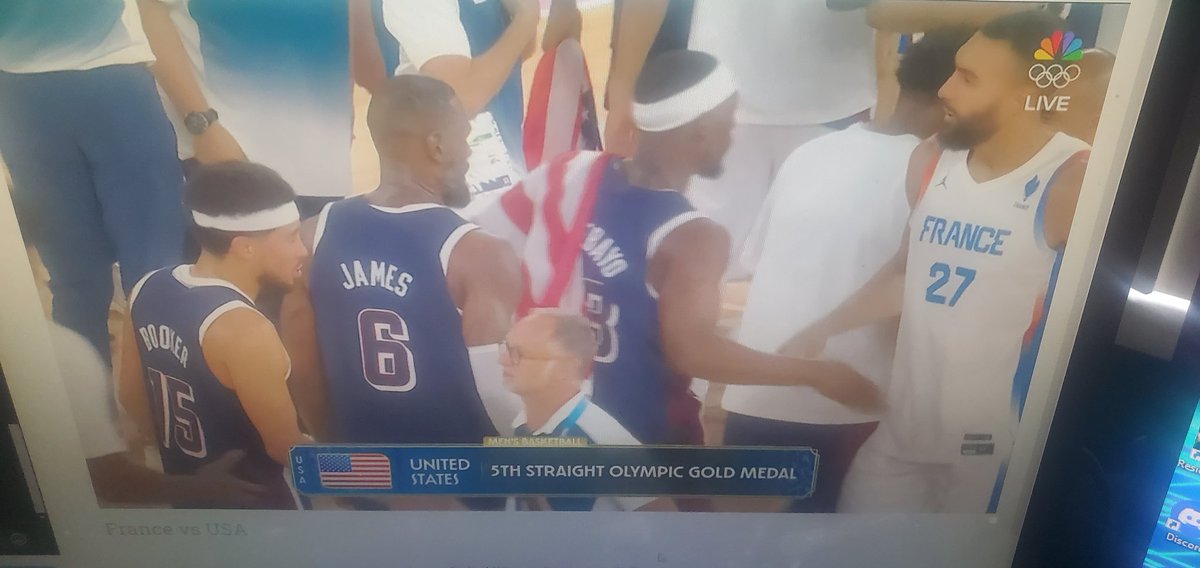 RetroKingChing's tweet photo. USA ARE THE WORLD CHAMPIONS OF BASKETBALL!  🇺🇸🏀⛹🏻🥇

#USABasketball #worldchampions #Paris2024 #OlympicGames https://t.co/rDQbwWeeY8