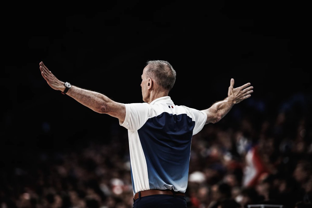 basketusa's tweet photo. Bilan des Bleus 🇫🇷 sous Vincent Collet.

🥈 Euro 2011
🏆 Euro 2013
🥉 Coupe du monde 2014
🥉 Euro 2015
🥉 Coupe du monde 2019
🥈 Jeux olympiques 2021
🥈 Euro 2022
🥈 JEUX OLYMPIQUES 2024

Costaud. 👏🏼

#Paris2024 x #Basketball