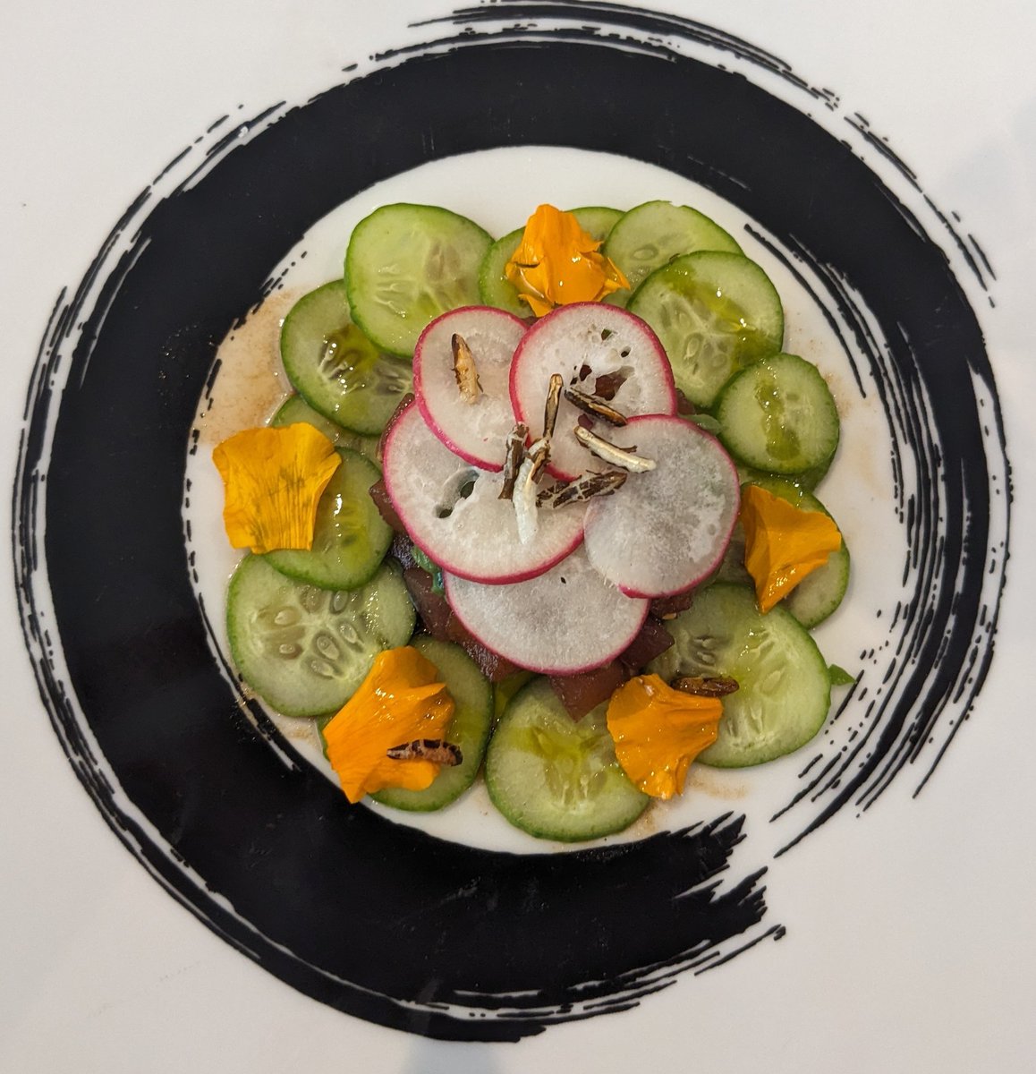 Raisinmeister's tweet image. Decided to give @ChefsTableCH1 another go...