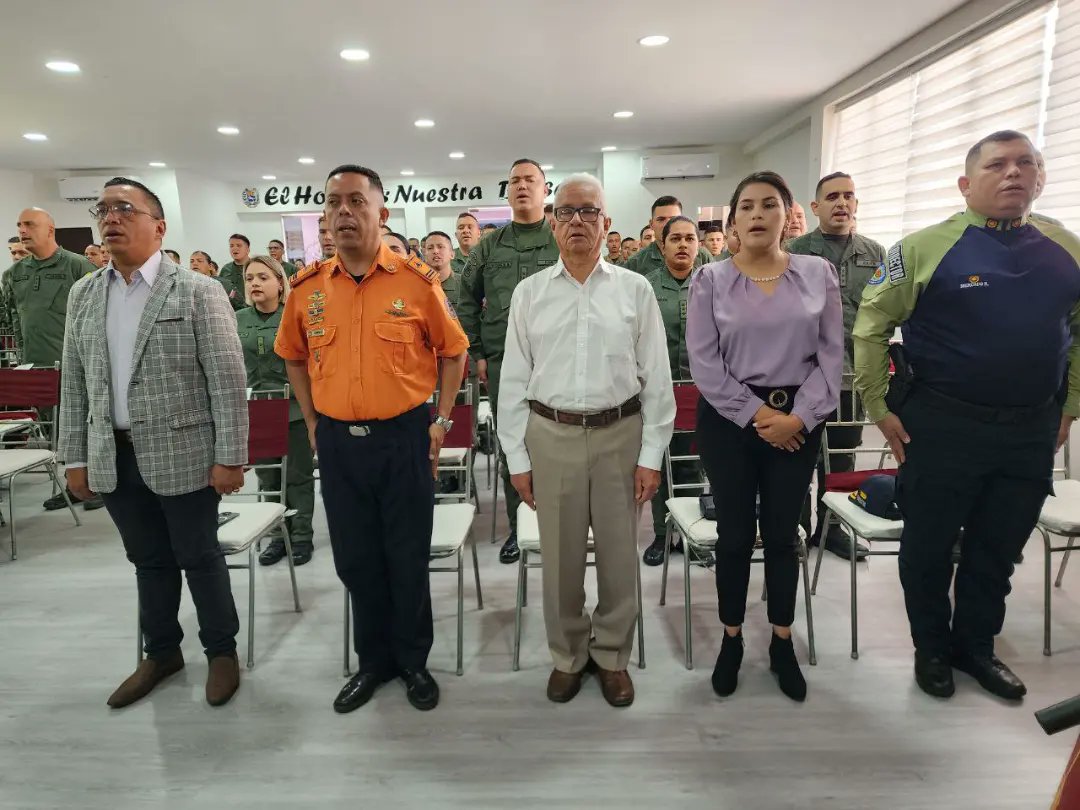 Consejo Legislativo del Estado Mérida tweet media