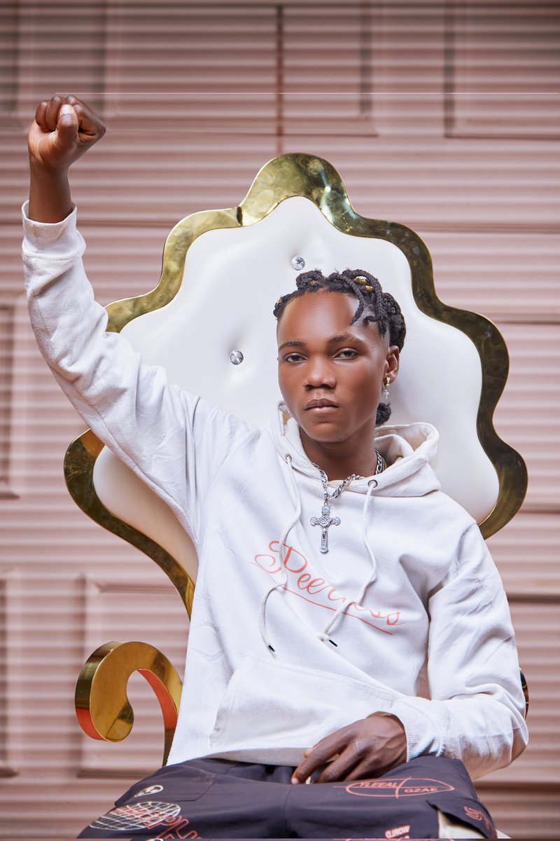 Ratnerpeerless's tweet image. 𝑳𝒂 𝒑𝒍𝒖𝒔 𝒃𝒆𝒍𝒍𝒆 𝒑𝒖𝒏𝒊𝒕𝒊𝒐𝒏 𝒂𝒖 𝒎𝒐𝒏𝒅𝒆 𝒄'𝒆𝒔𝒕 𝒍𝒆 𝒔𝒊𝒍𝒆𝒏𝒄𝒆🔇the greatest punishment in the world is silence 🙏❤️🎶 #rapper #Ratner_Peerless