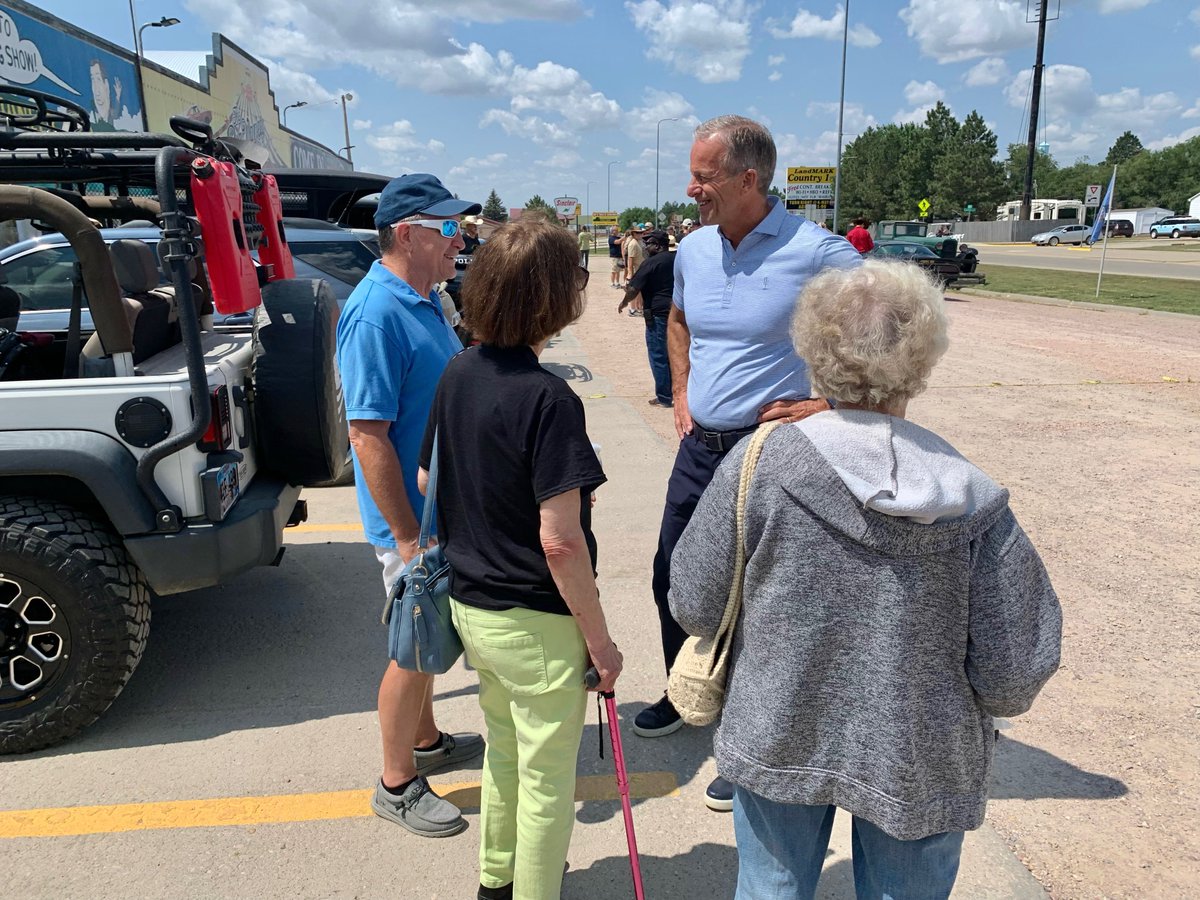 LeaderJohnThune's tweet photo. Great to be back in Murdo today for the Pioneer Auto Show 70th anniversary celebration. #hometown #sdsummer https://t.co/IyKRyV4mV3