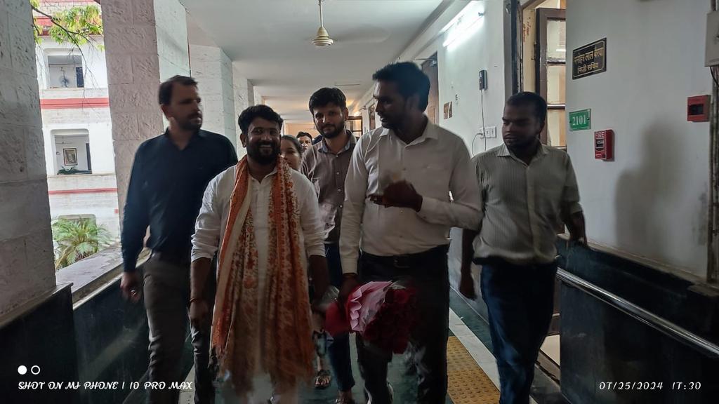 puchchhal1983's tweet photo. ठेकाकर्मियों के हो रहे शोषण से मुक्ति हेतु RLSDC अंतर्गत जल्द नोटिफिकेशन एवं नियुक्तियां दें सरकार @BhajanlalBjp @KumariDiya @DrPremBairwa @jogeshwarg @RajCMO @RajGovOfficial @CMORajsthan @DIPRRajasthan @TheUpenYadav @SejwalJeevan @zeerajasthan_ @1stIndiaNews @News18Rajasthan https://t.co/FYKrOR8WCJ