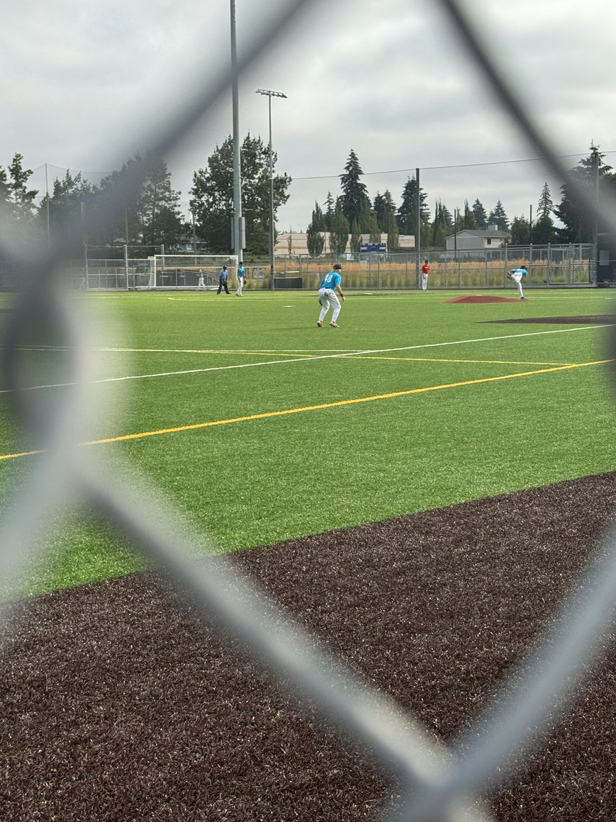 tashalandram's tweet photo. It’s always bittersweet @BaseballNW . It’s one of Beck’s @beckettlandram favorite experiences but it’s also the end of the baseball season. His batting average for the tournament so far is .444 (4-9).Leading an incredibly talented team in batting average and hits after 3 games🤞🏾
@OregonBaseball @BeaverBaseball  @lcdevilsbase  @UW_Baseball  @ZagBaseball @wsucougarbsb @PeppBaseball @HailStateBB @BaseballUGA @Vol_Baseball