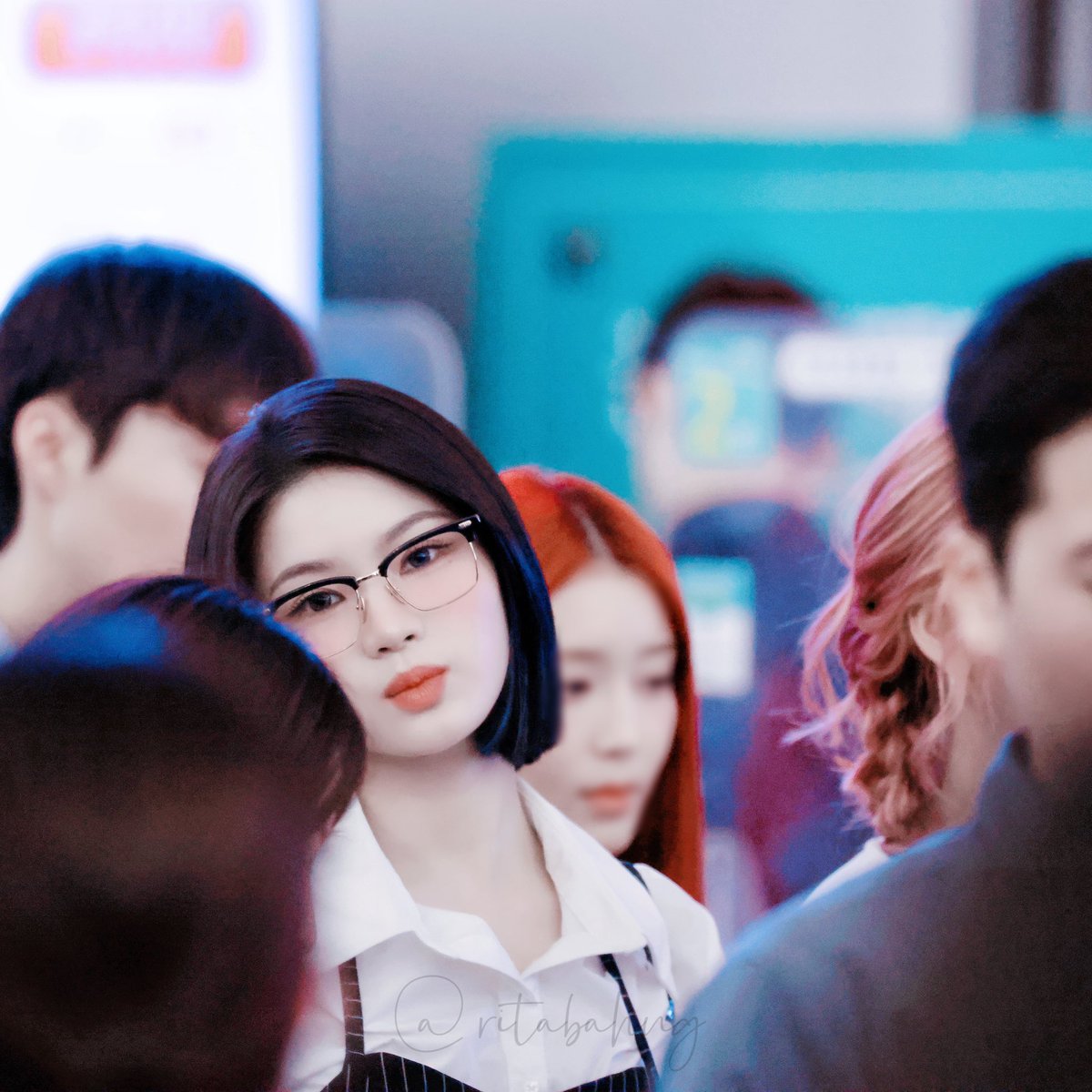 1ee1sa's tweet photo. 240724 ICN🛫
STAYC ISA 스테이씨 아이사
🤓😺
#스테이씨 #아이사 #스테이씨아이사
#STAYC #ISA #STAYCISA https://t.co/NOuprwcnHX