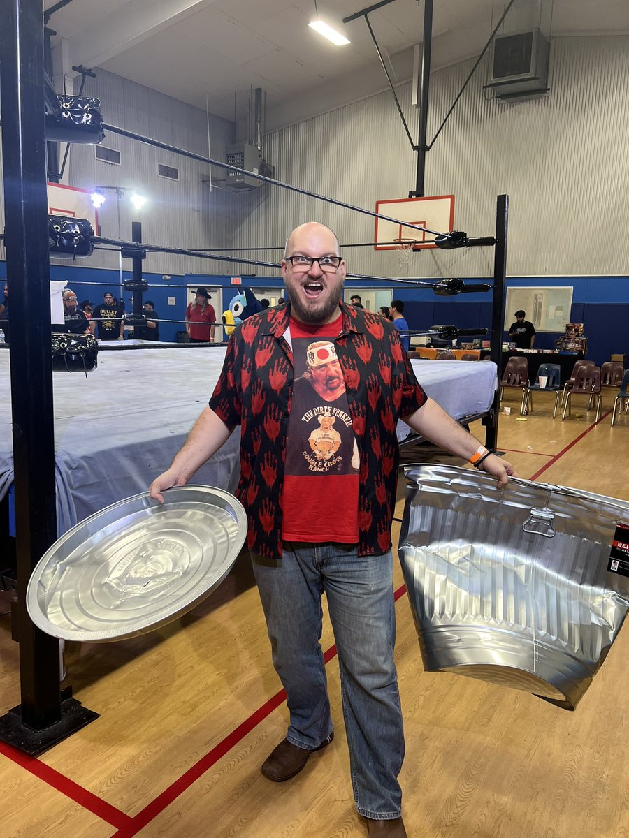 tennell_owns's tweet photo. Man, #RAMJAMTX was incredible. Had such a great time ringside with my buddy. Please come back. Awesome job to the guys back there. Great matches. My friend was super happy he got to take the trash can 😂😂 @NewTexasPW https://t.co/JEqwsctgyn