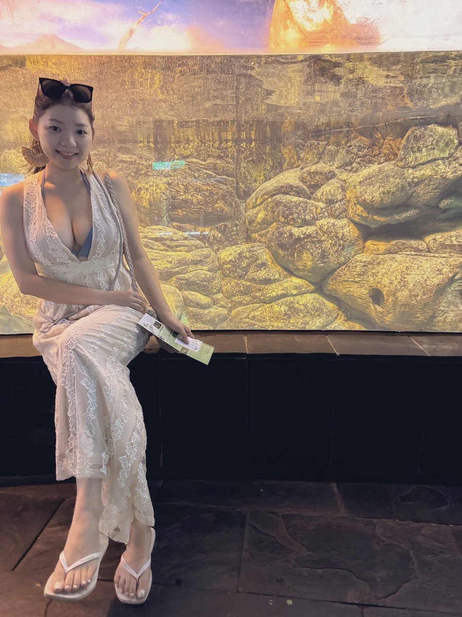 好像嗅到山寨季的來臨，你們有沒有那麼一點點感覺？畢竟美股已經回漲，加密貨幣的春天是否快來了？我手上的持倉可不可以漲10 倍、百倍？這輪牛市還會如以往一樣的漲幅嗎？以下開放做答，人工挑一個舒服的答案！48 小時開，只要轉推就好

#sats #btc
#忘了化妝😂