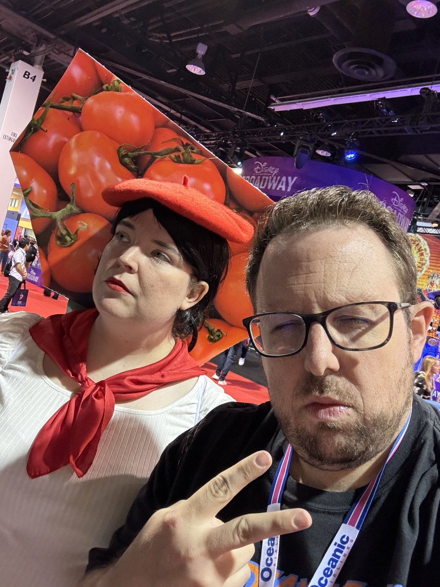 Living With The Land cosplay the best cosplay at D23 by far