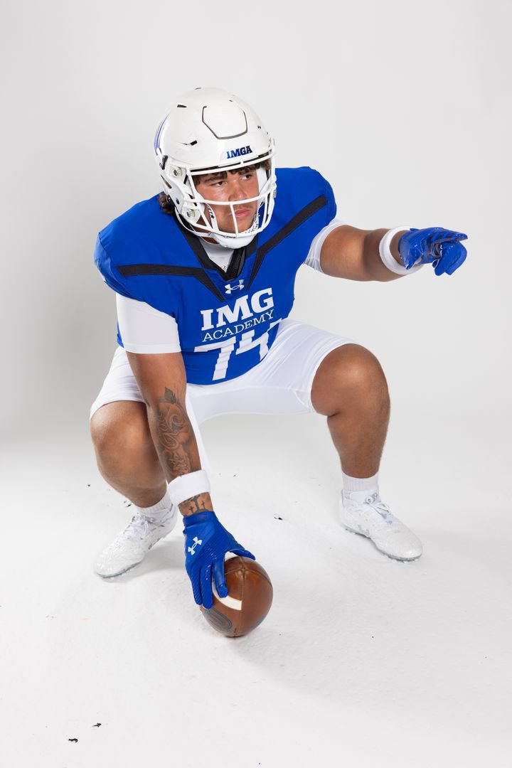 KodyStrayhorn's tweet image. Freshman year loading… #datone