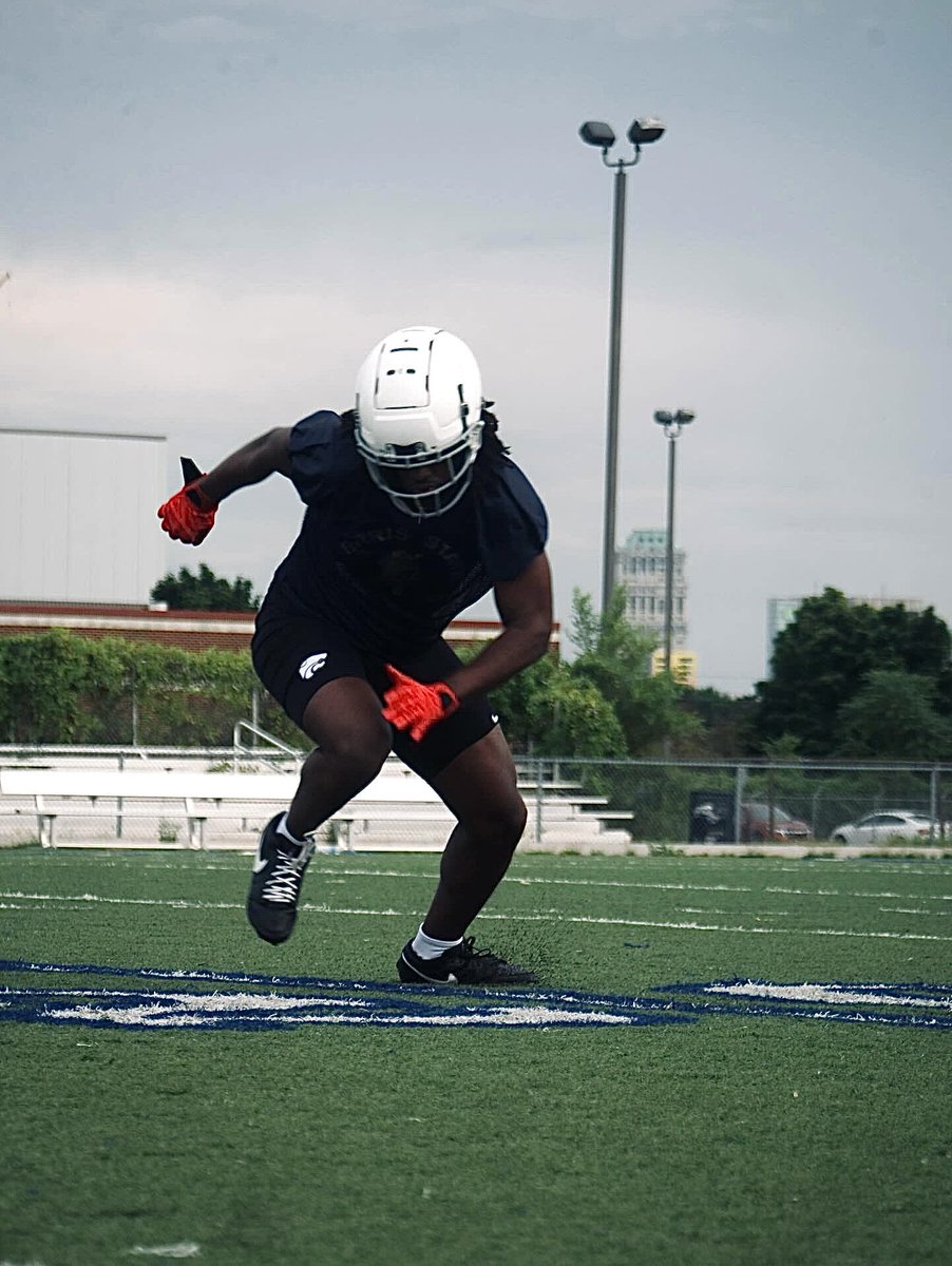 In Ⓜ️otion 
<a href="/CCCLionsFB/">Community Christian College Football</a>