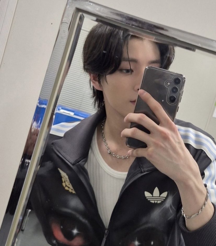 PriwarH's tweet photo. Yo no pedí nacer en Argentina solo tuve suerte, vivimos ganando🇦🇷🔥
Te amo jake argento https://t.co/aBswqADzBf