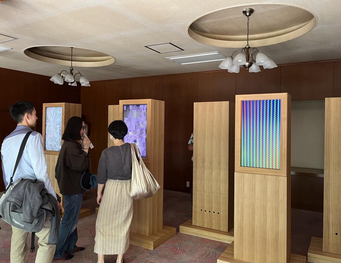 -
<a href="/dialog_asia/">dialog()</a>  is a generative art exhibition at Tokyo now.  I'm glad to be part of this exhibition.Seeing these great works reminds me of last year's <a href="/brtmoments/">Bright Moments</a>  Tokyo. If you're in Tokyo, don't miss the exhibition. and VIEW.ART platform unveiling today
-